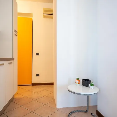 Apartment Mentana 133 Parma