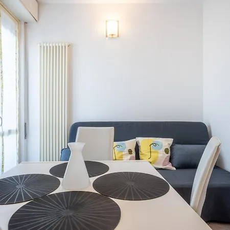 Mentana 133 Apartment Parma